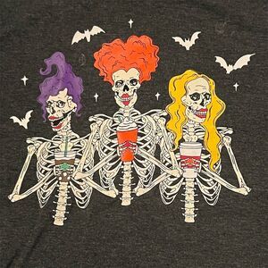 Halloween Skeleton Sisters Graphic T-Shirt Womens 4XL Gray Witch Trio Bats